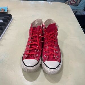 Red Chuck Taylor Converse All Stars high tops Size 7.5 women’s/unisex men’s